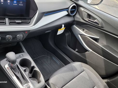 New 2026 Chevrolet Trax LS FWD image 23