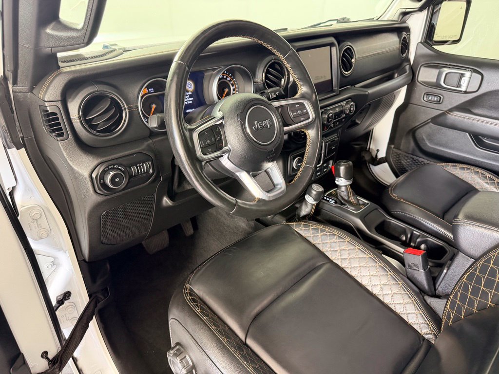 Used 2020 Jeep Wrangler Unlimited Sahara AWD/4WD image 34