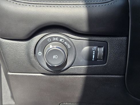 Certified 2022 Dodge Durango GT w/ Blacktop Package image 19