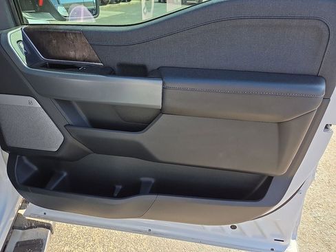 Used 2021 Ford F150 Lariat w/ Equipment Group 502A High image 15