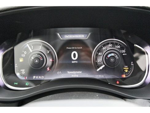 Used 2025 RAM 2500 Laramie image 12