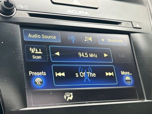 Used 2016 Acura ILX 2.4L image 21