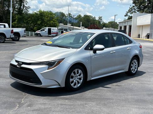 Used 2024 Toyota Corolla LE FWD image 26
