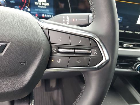 New 2026 Chevrolet Equinox LT image 18