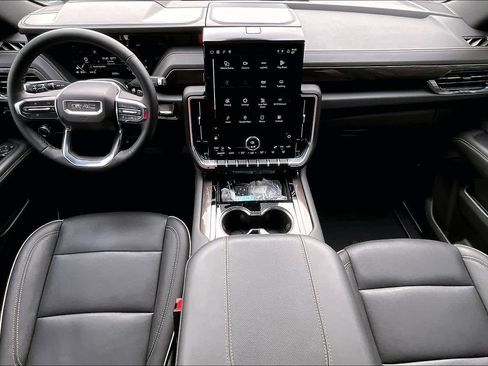 Used 2025 GMC Yukon Elevation image 14