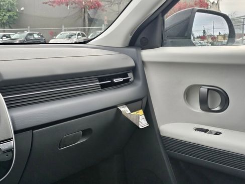 New 2025 Hyundai Ioniq 5 SEL image 22