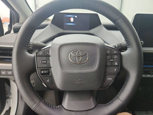 Used 2024 Toyota Prius XLE FWD image 24