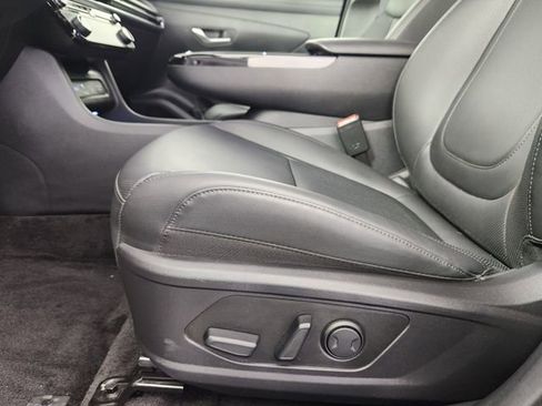 Certified 2025 Hyundai Tucson SEL AWD/4WD image 11