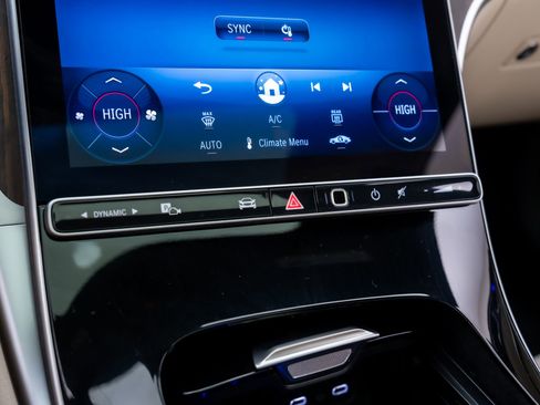 New 2026 Mercedes-Benz C 300 4MATIC Sedan image 27