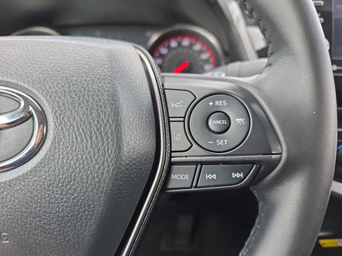 Used 2024 Toyota Camry XSE image 17