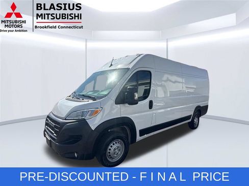 Used 2025 RAM ProMaster 3500 w/ Convenience Group FWD image 12