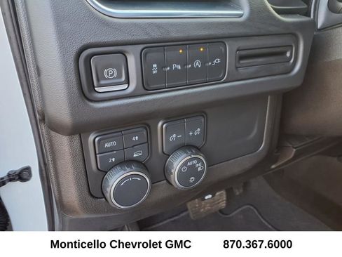 Used 2021 Chevrolet Tahoe LT image 15