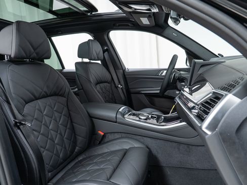 New 2026 BMW X5 xDrive40i w/ M Sport Package image 21