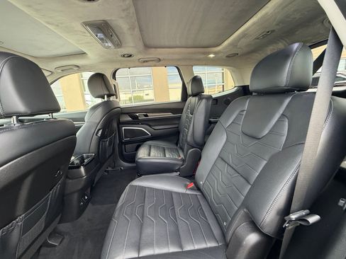 Used 2022 Kia Telluride SX w/ SX Prestige Package AWD/4WD image 17