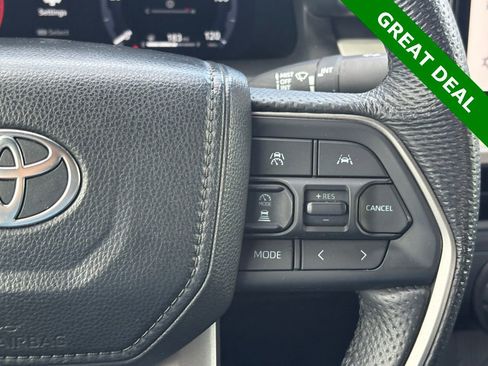 Used 2024 Toyota Tacoma TRD Off-Road image 20