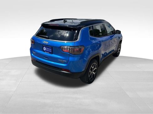 Used 2025 Jeep Compass Limited AWD/4WD image 7