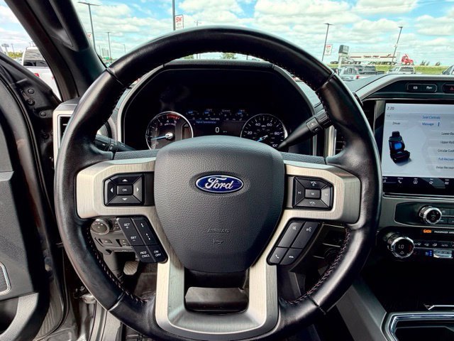 Used 2022 Ford F350 Platinum AWD/4WD image 33