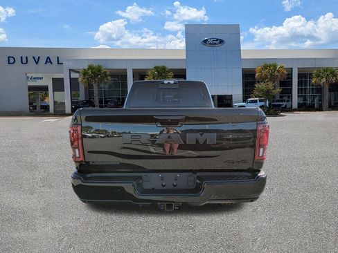 Used 2025 RAM 2500 Laramie image 27