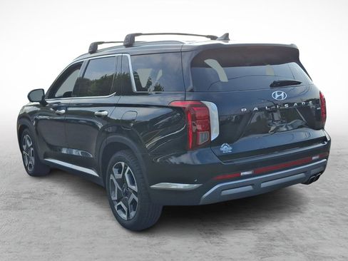 Used 2023 Hyundai Palisade Limited AWD/4WD image 4