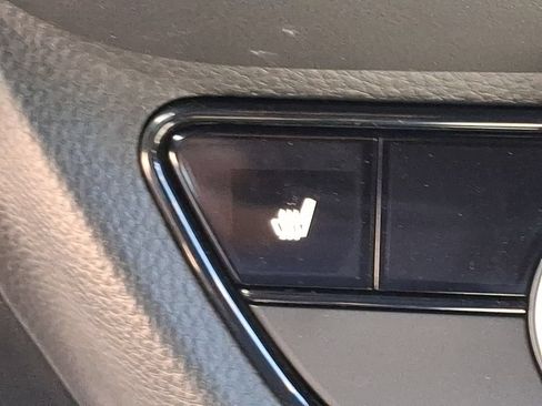 Used 2025 Honda HR-V Sport image 25