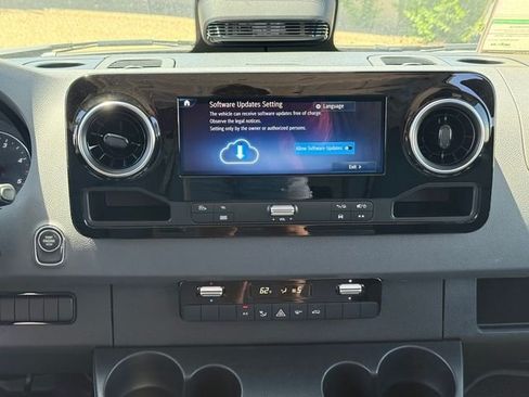 New 2026 Mercedes-Benz Sprinter 2500 image 23