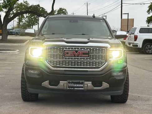 Used 2018 GMC Sierra 1500 Denali image 2