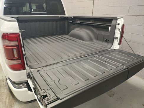 Used 2022 RAM 1500 Limited image 21
