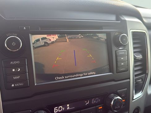 Used 2019 Nissan Titan PRO-4X w/ Pro-4x Convenience Package image 24