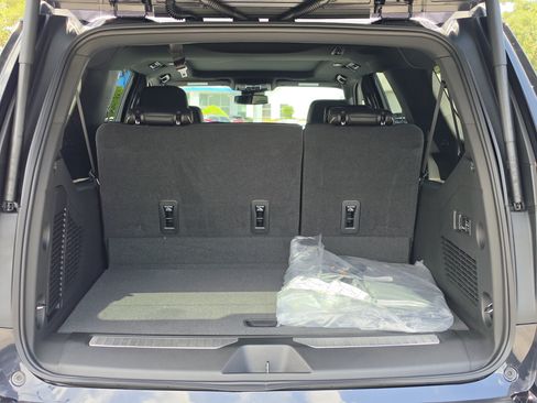New 2026 Chevrolet Suburban Premier w/ Sun And Tow Package RWD image 15