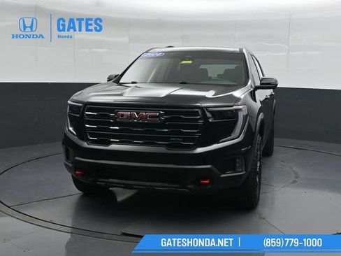 Used 2024 GMC Acadia AT4 w/ Luxury Package AWD/4WD image 5