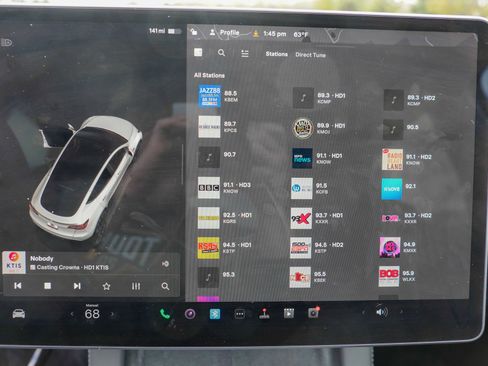 Used 2023 Tesla Model Y Long Range AWD/4WD image 14