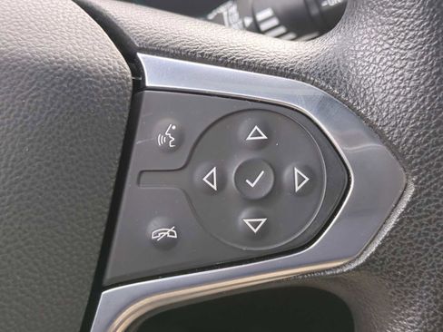 Used 2023 Chevrolet Traverse LS w/ Safety Package image 16