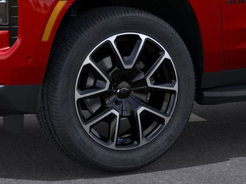 New 2026 Chevrolet Suburban RST image 9