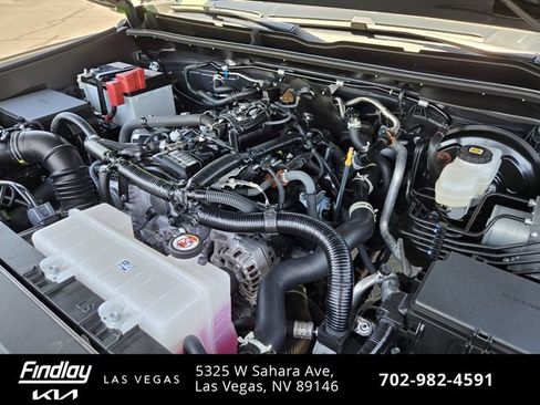 Used 2025 Toyota 4Runner SR5 AWD/4WD image 22