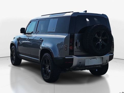 Used 2023 Land Rover Defender 110 SE AWD/4WD image 8