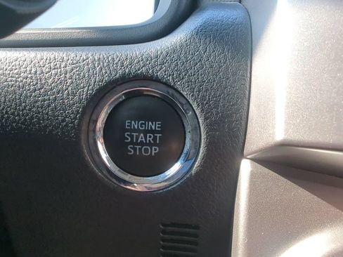 Used 2022 Toyota 4Runner TRD Sport AWD/4WD image 23
