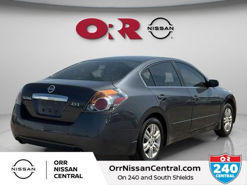 Used 2012 Nissan Altima 2.5 S w/ Convenience Pkg FWD image 5