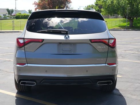 Used 2022 Acura MDX SH-AWD w/ Advance Package image 5