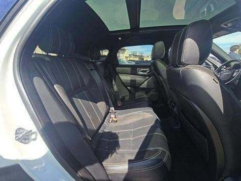 Used 2019 Land Rover Range Rover Velar R-Dynamic SE AWD/4WD image 10