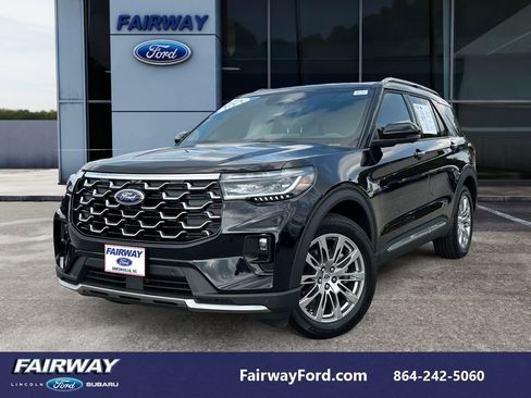 Used 2025 Ford Explorer Platinum image 1