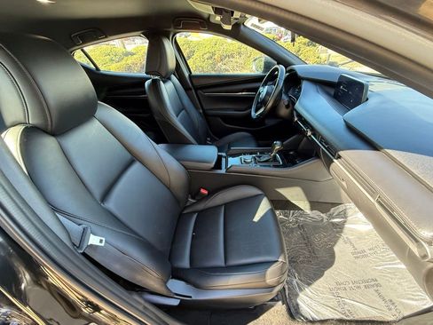 Used 2025 MAZDA MAZDA3 s Sport image 42