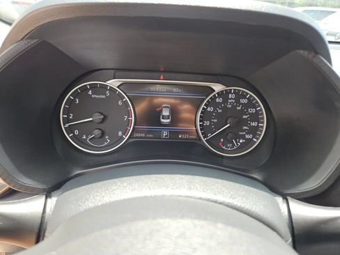 Used 2025 Nissan Sentra SV FWD image 18