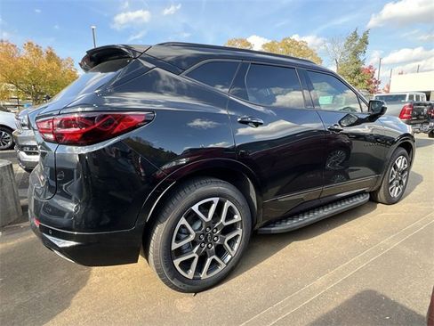 Used 2025 Chevrolet Blazer RS w/ Driver Confidence II Package image 5