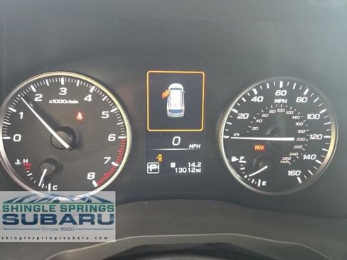 Certified 2025 Subaru Ascent Premium AWD/4WD image 38