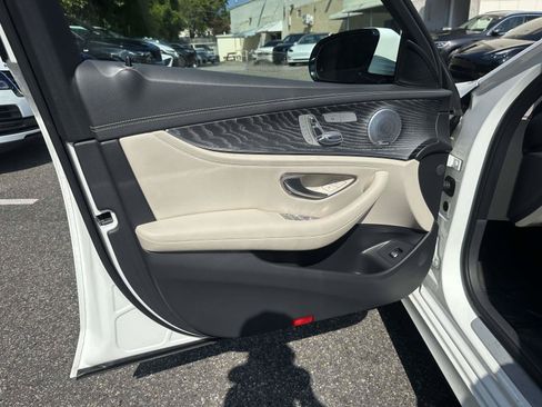 Used 2021 Mercedes-Benz E 350 4MATIC Sedan image 13