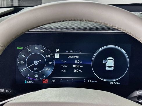 Certified 2023 Kia Niro Wind FWD image 15