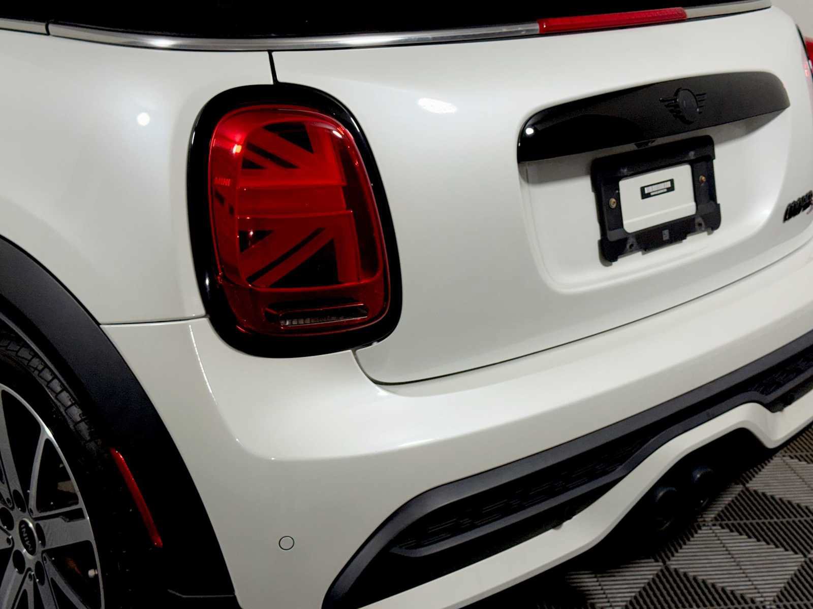 Used 2024 MINI Cooper S FWD image 26