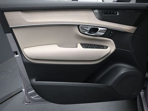 New 2026 Volvo XC90 B6 Ultra w/ Protection Package Premier AWD/4WD image 20