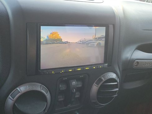 Used 2012 Jeep Wrangler Unlimited Sport image 24