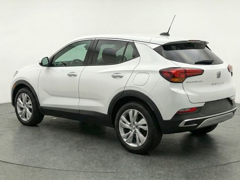 Used 2025 Buick Encore GX Preferred FWD image 5